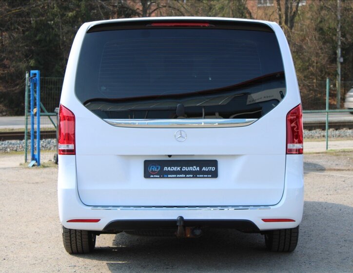 Mercedes-Benz Třídy V Kombi 2,1 l 140 kw
