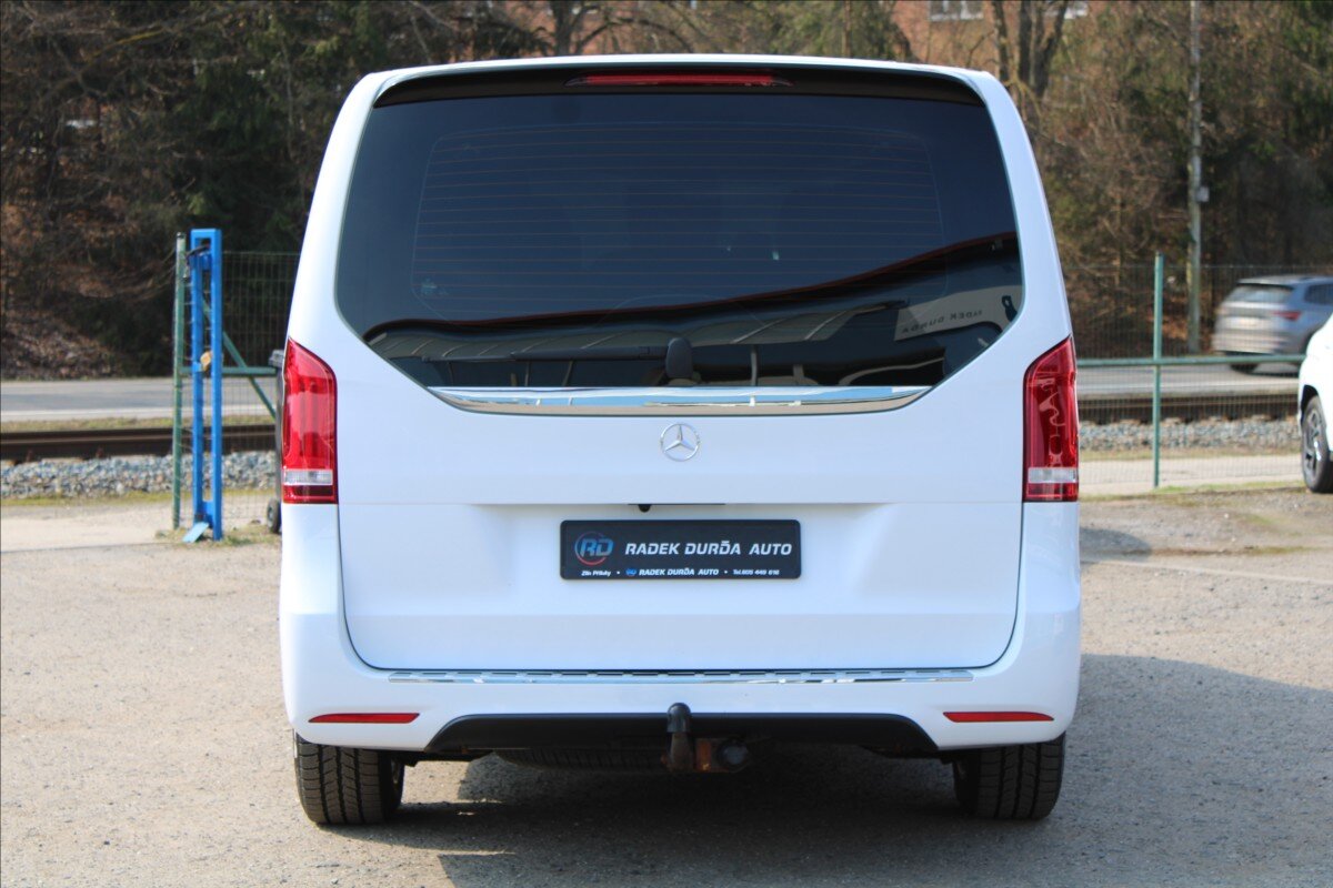 Mercedes-Benz Třídy V Kombi 2,1 l 140 kw