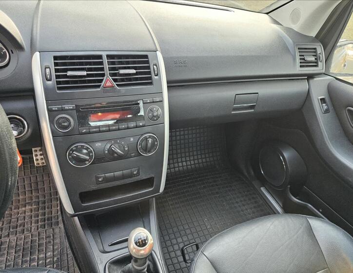 Mercedes-Benz Třídy A 13