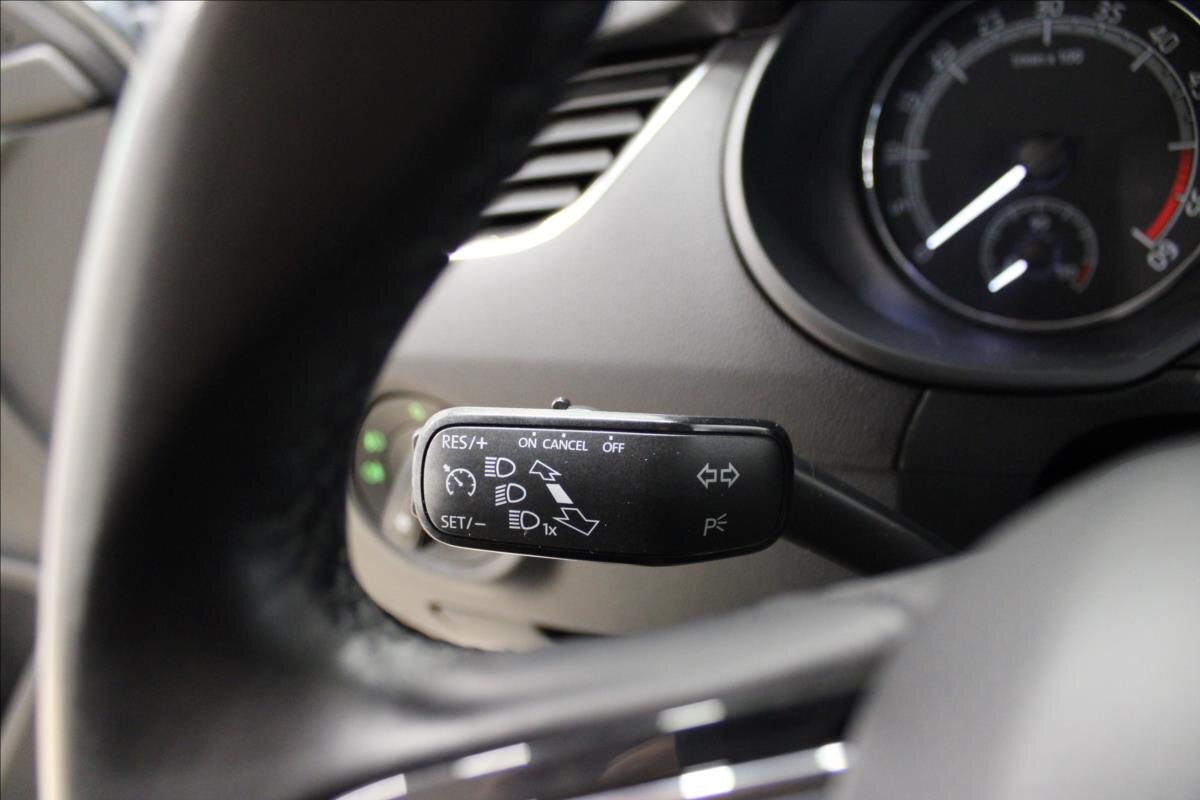 Škoda Octavia Sedan / Limuzína 1,6 l 85 kw