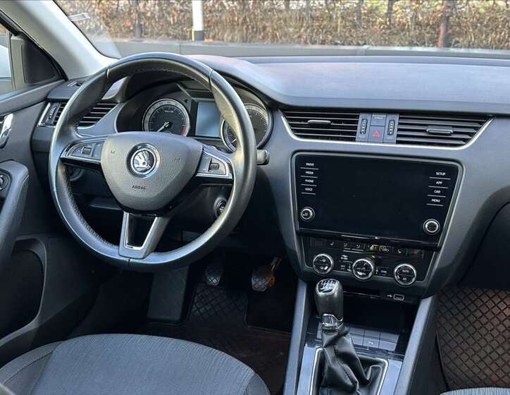 Škoda Octavia 22