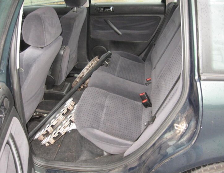 Volkswagen Passat Kombi 1,8 l 92 kw