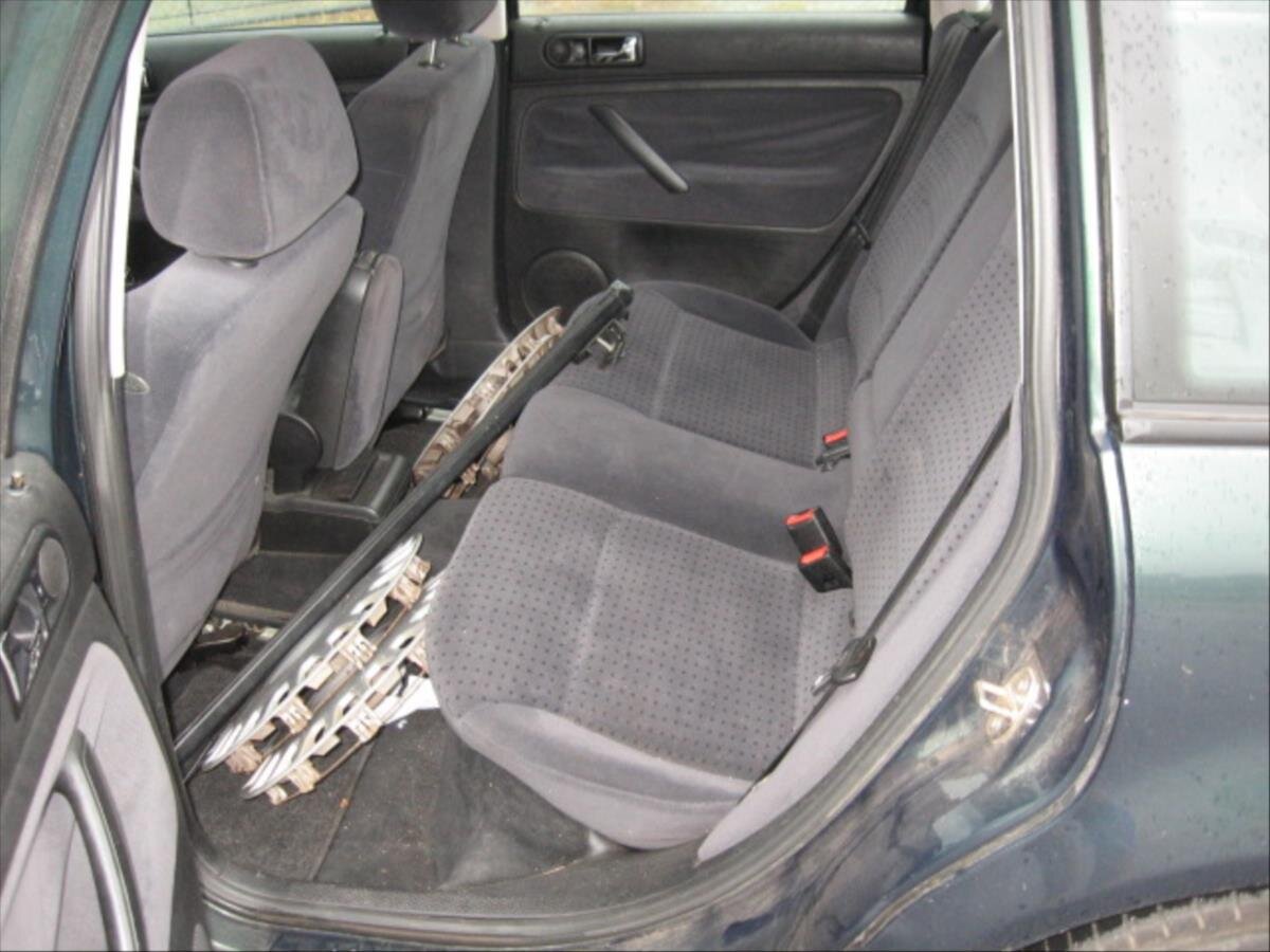 Volkswagen Passat Kombi 1,8 l 92 kw