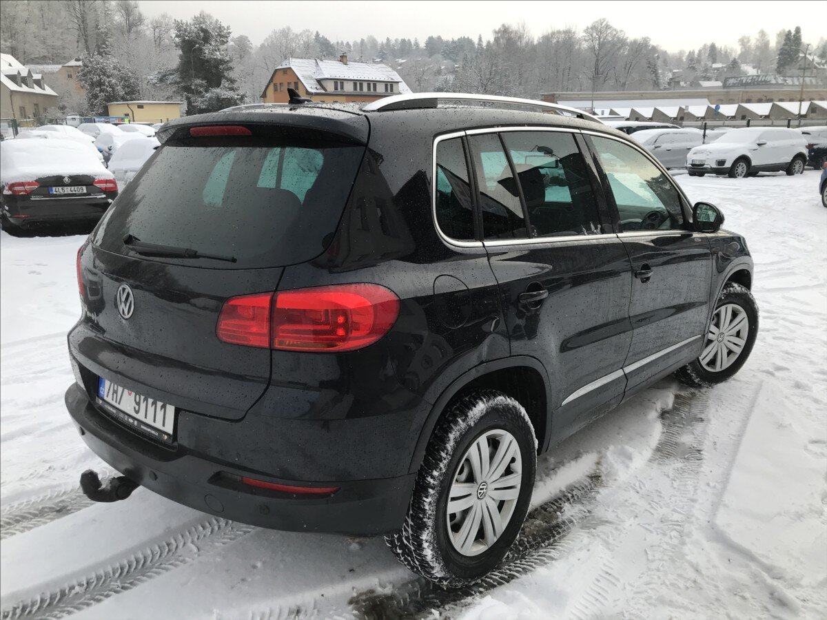 Volkswagen Tiguan SUV 2,0 l 103 kw