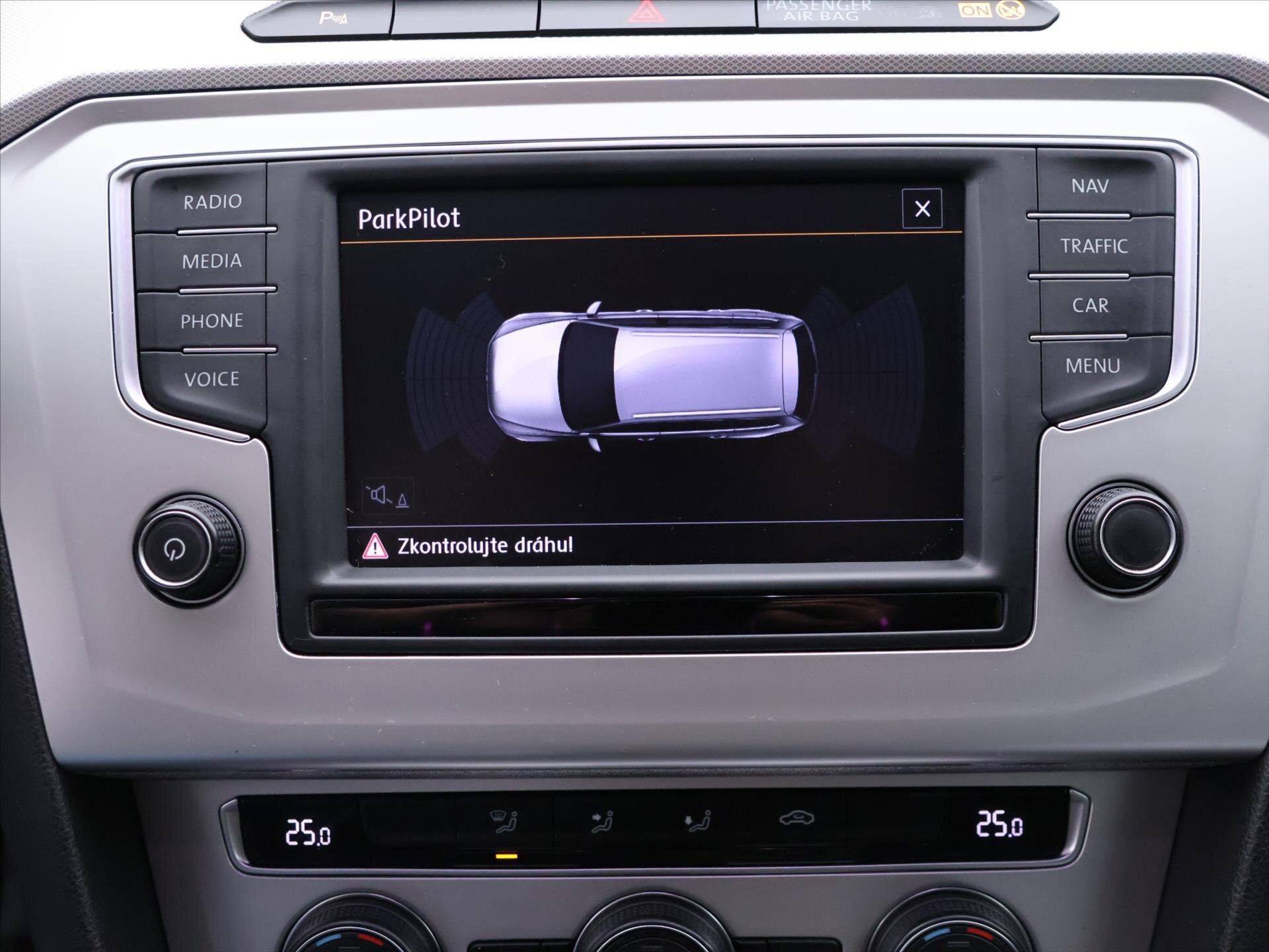 Volkswagen Passat Kombi 1,6 l 88 kw