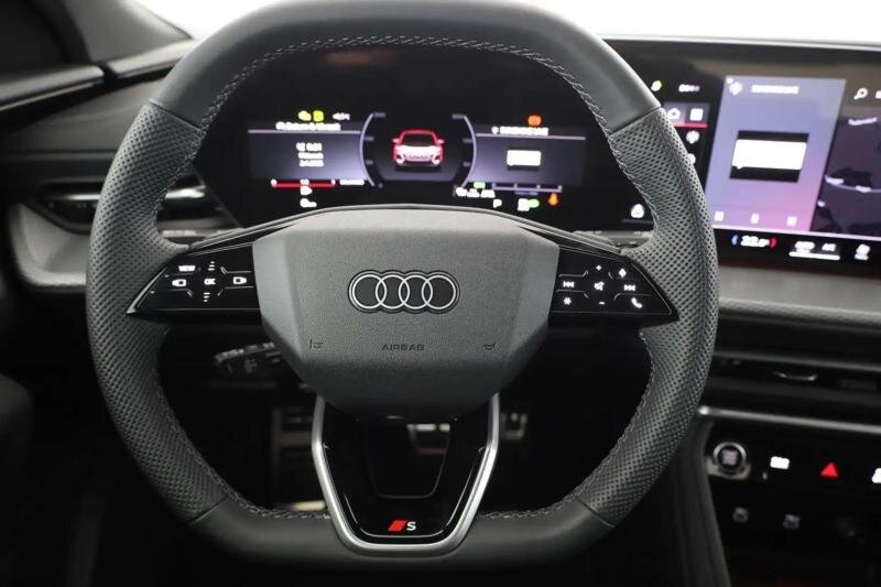 Audi Q5 SUV 2,0 l 150 kw