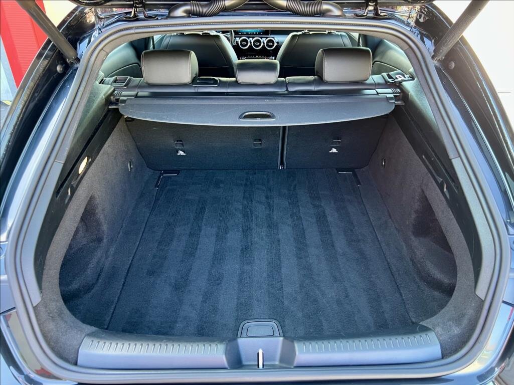 Mercedes-Benz CLA Kombi 1,5 l 85 kw