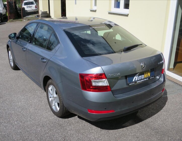 Škoda Octavia Sedan 2,0 l 110 kw