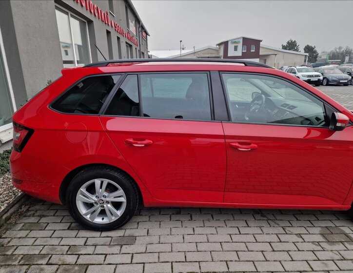 Škoda Fabia Kombi 999,0 70 kw