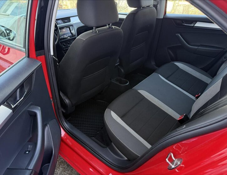 Škoda Rapid Sedan 999,0 81 kw