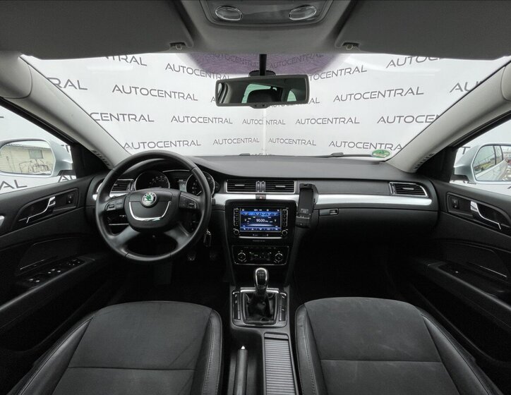 Škoda Superb Kombi 2,0 l 125 kw