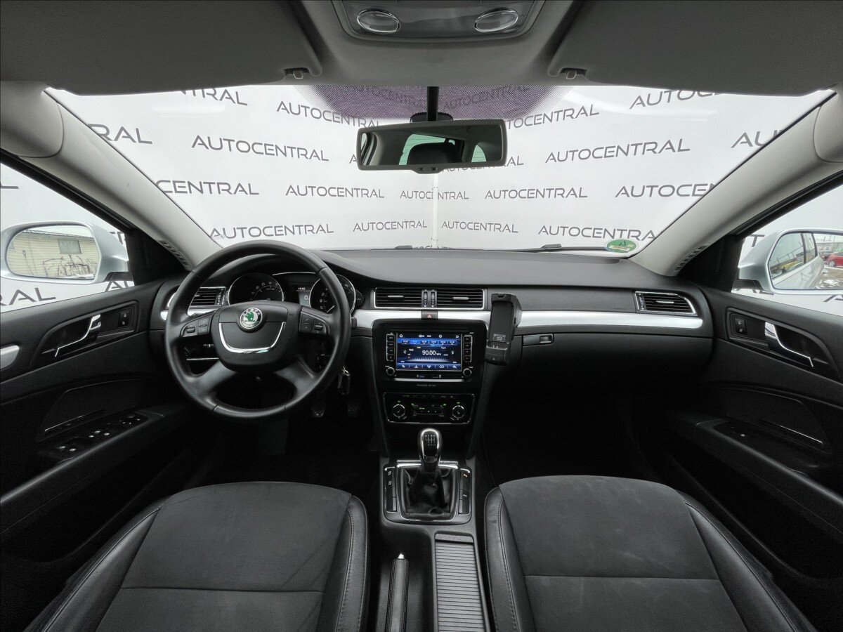 Škoda Superb Kombi 2,0 l 125 kw