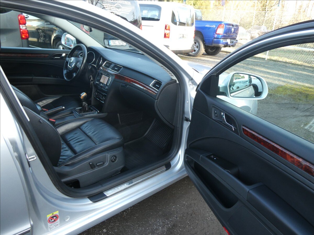 Škoda Superb Kombi 2,0 l 125 kw
