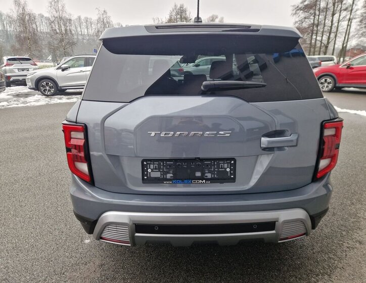 SsangYong Ostatní 4