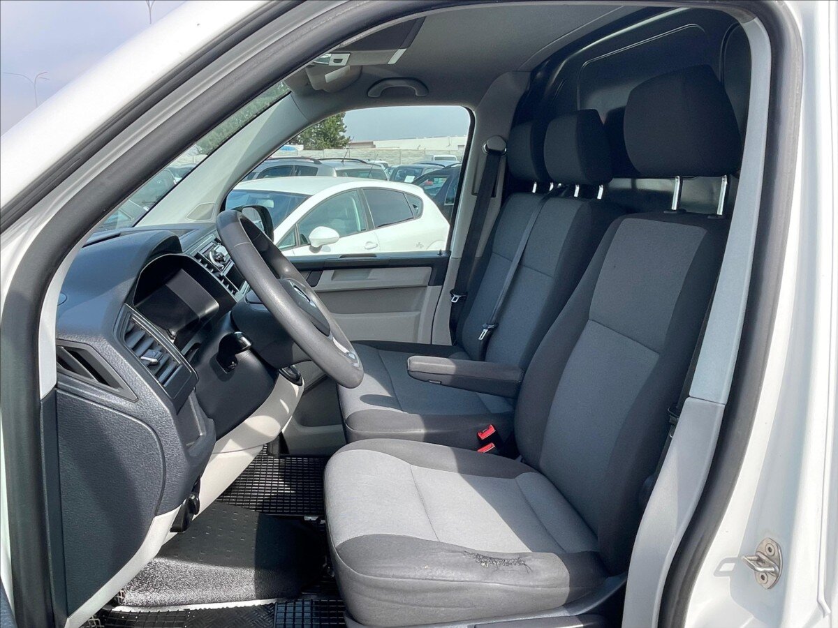 Volkswagen Transporter Skříň 2,0 l 62 kw