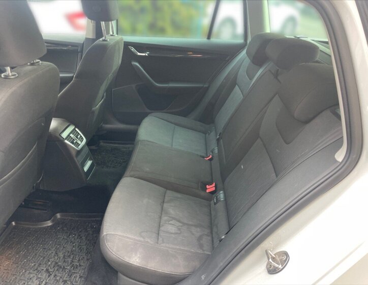 Škoda Octavia Kombi 2,0 l 110 kw