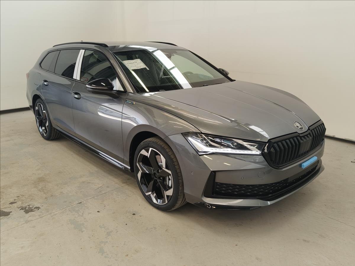 Škoda Superb Kombi 2,0 l 142 kw