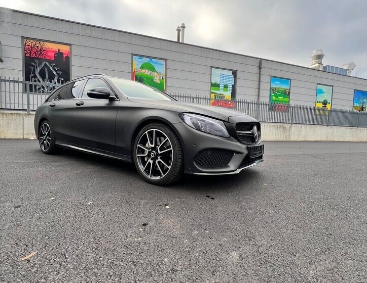 Mercedes-Benz Třídy C Kombi 0,0 270 kw