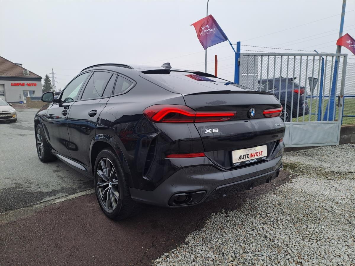 BMW X6 SUV 3,0 l 210 kw