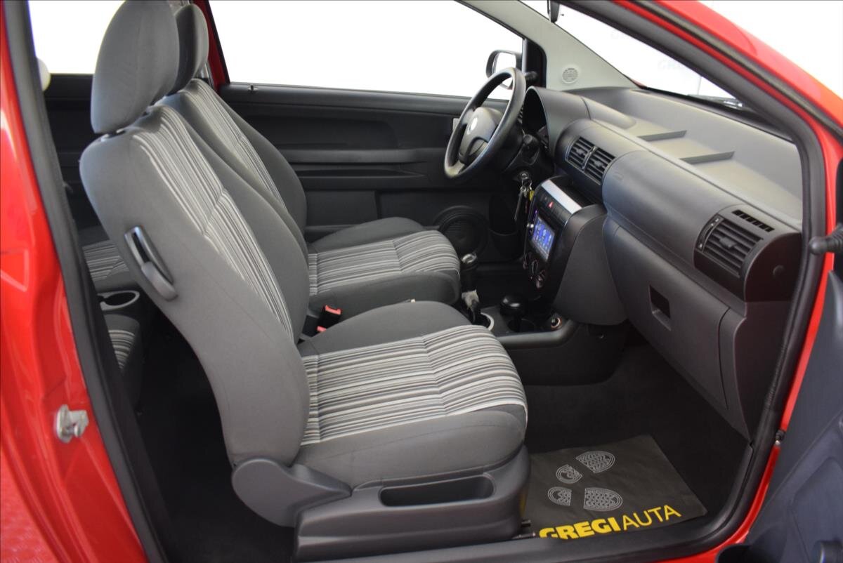 Volkswagen Fox Hatchback 1,2 l 40 kw