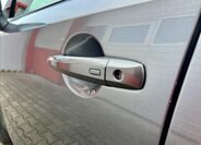 Nissan Qashqai SUV / Terénní 1,3 l 116 kw