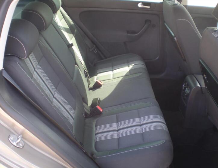 Volkswagen Golf Plus 13