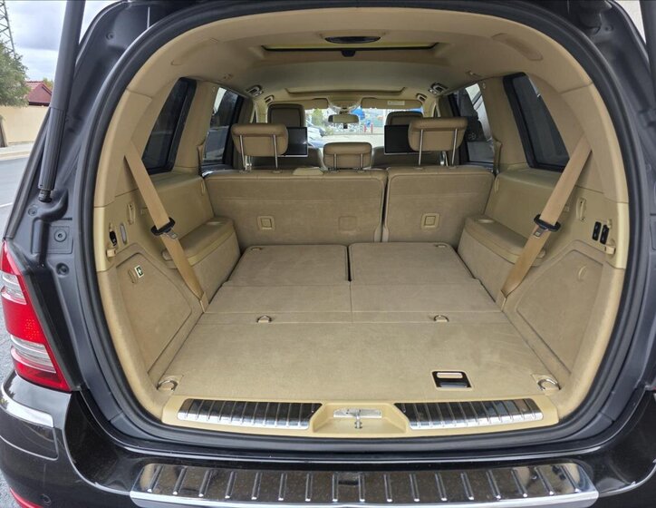 Mercedes-Benz GL SUV / Terénní 3,0 l 165 kw