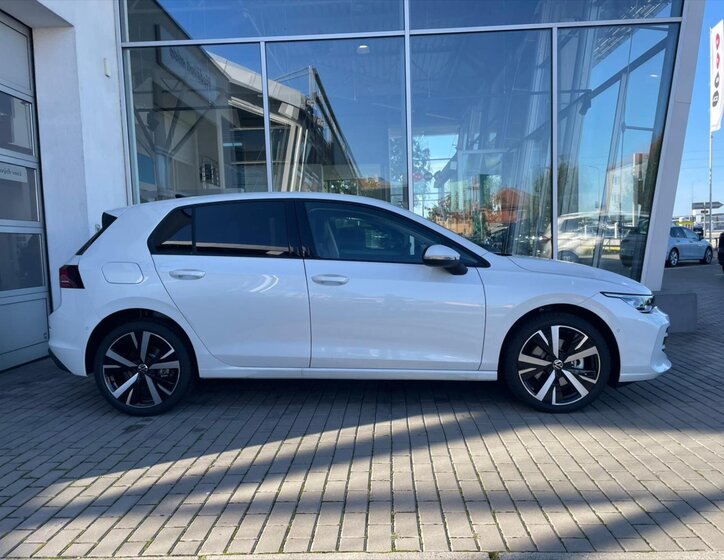 Volkswagen Golf Hatchback 1,5 l 110 kw