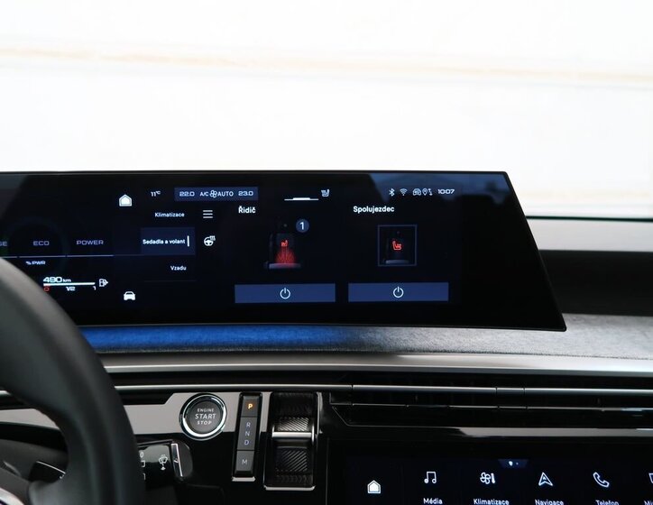 Peugeot 5008 SUV / Terénní 1,2 l 100 kw