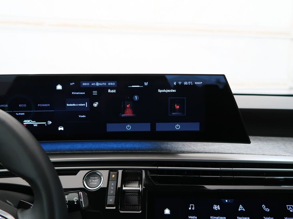 Peugeot 5008 SUV / Terénní 1,2 l 100 kw