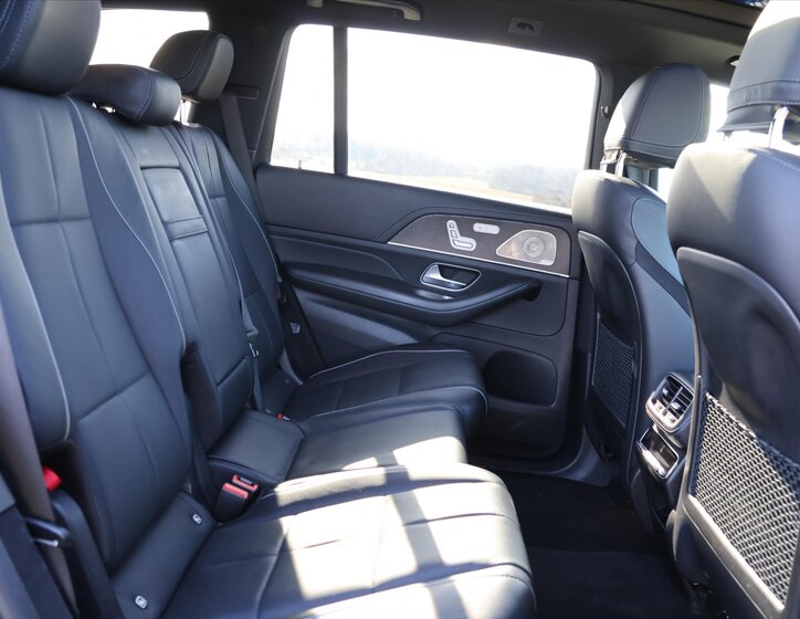 Mercedes-Benz GLS SUV 2,9 l 243 kw