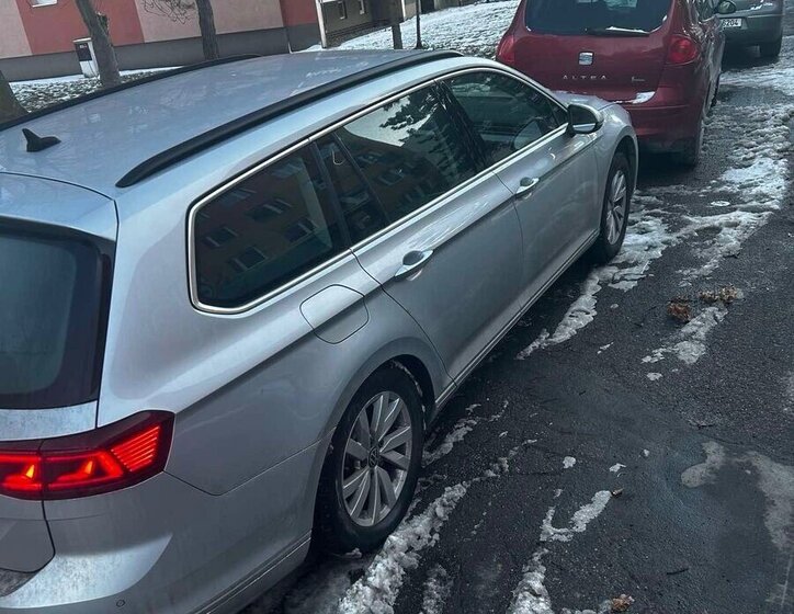 Volkswagen Passat Kombi 0,0 0
