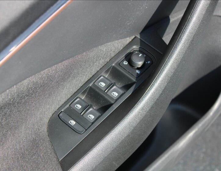 Škoda Scala Hatchback 1,5 l 110 kw