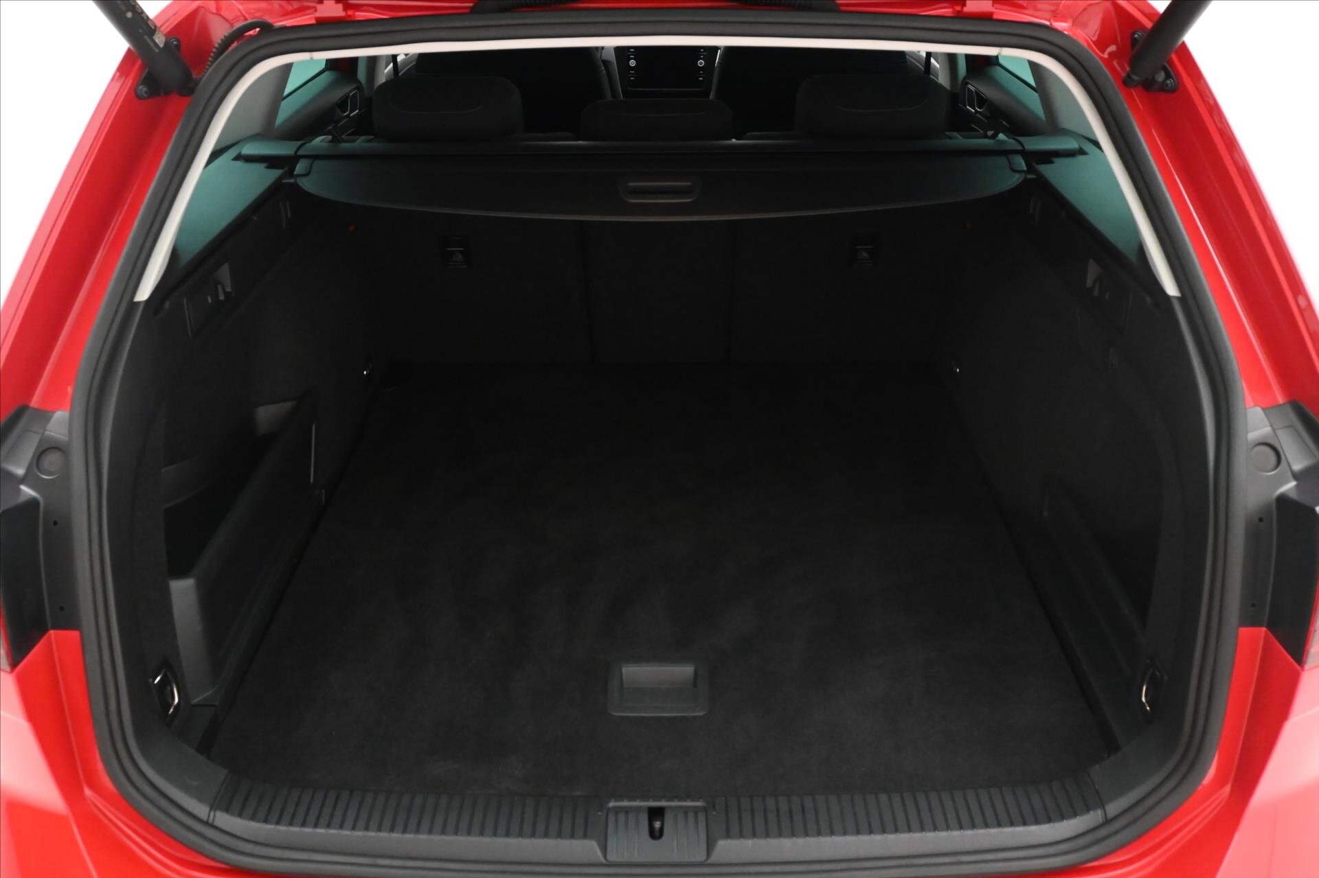 Volkswagen Passat Kombi 1,4 l 115 kw