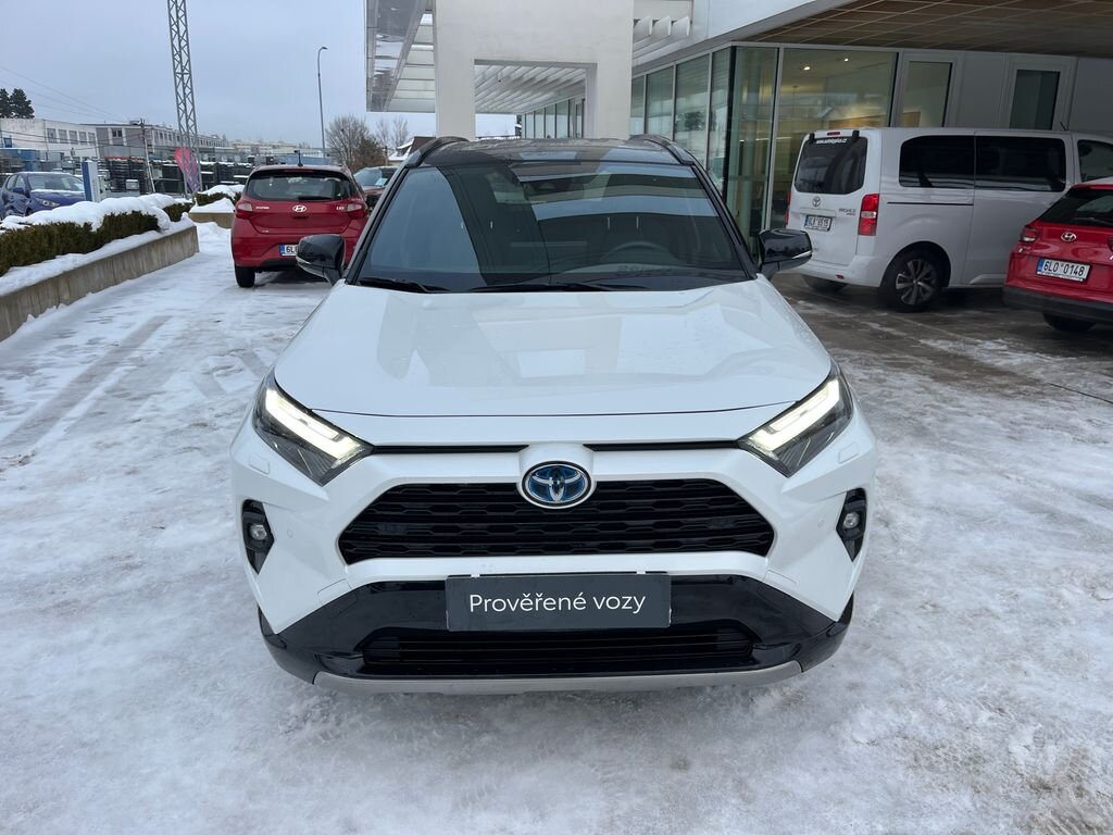 Toyota RAV4 SUV 2,5 l 131 kw