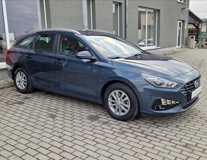 Hyundai i30 Kombi 1,6 l 85 kw