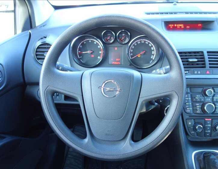 Opel Meriva MPV 1,4 l 74 kw