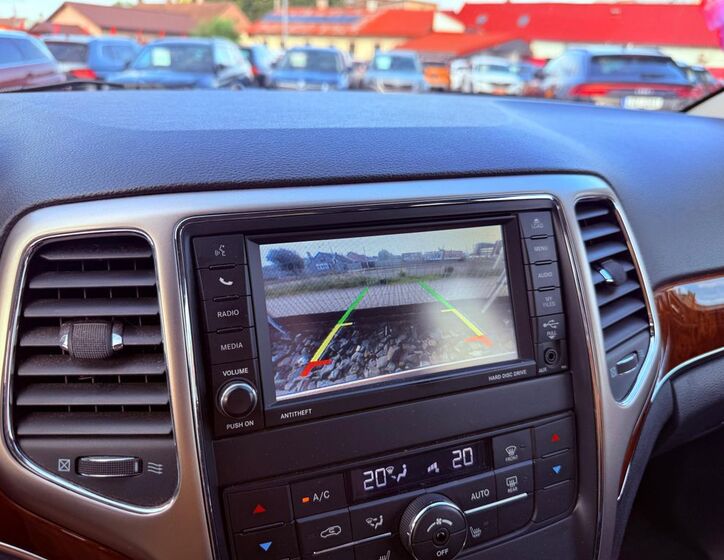 Jeep Grand Cherokee 5