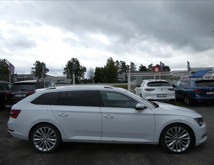Škoda Superb Kombi 2,0 l 140 kw