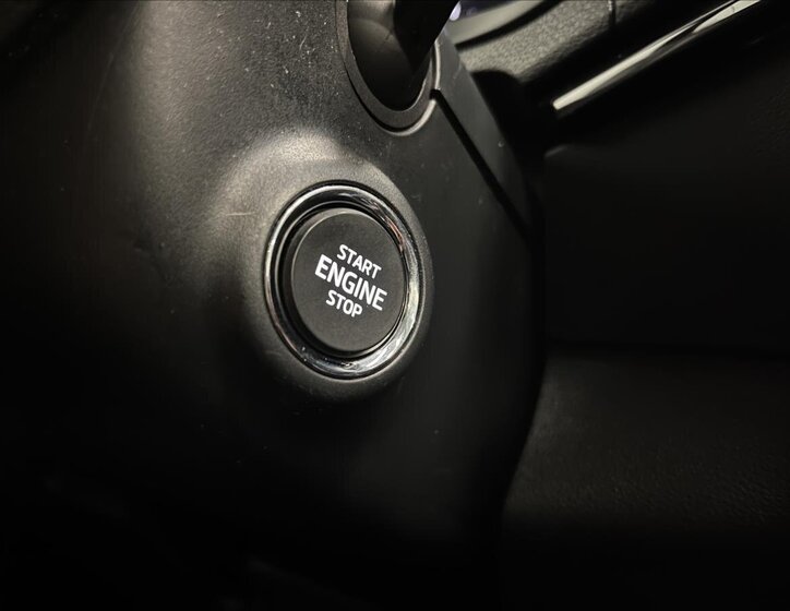 Škoda Karoq SUV 1,5 l 110 kw