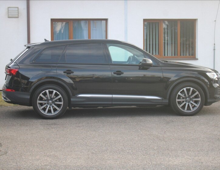 Audi Q7 SUV / Terénní 3,0 l 170 kw