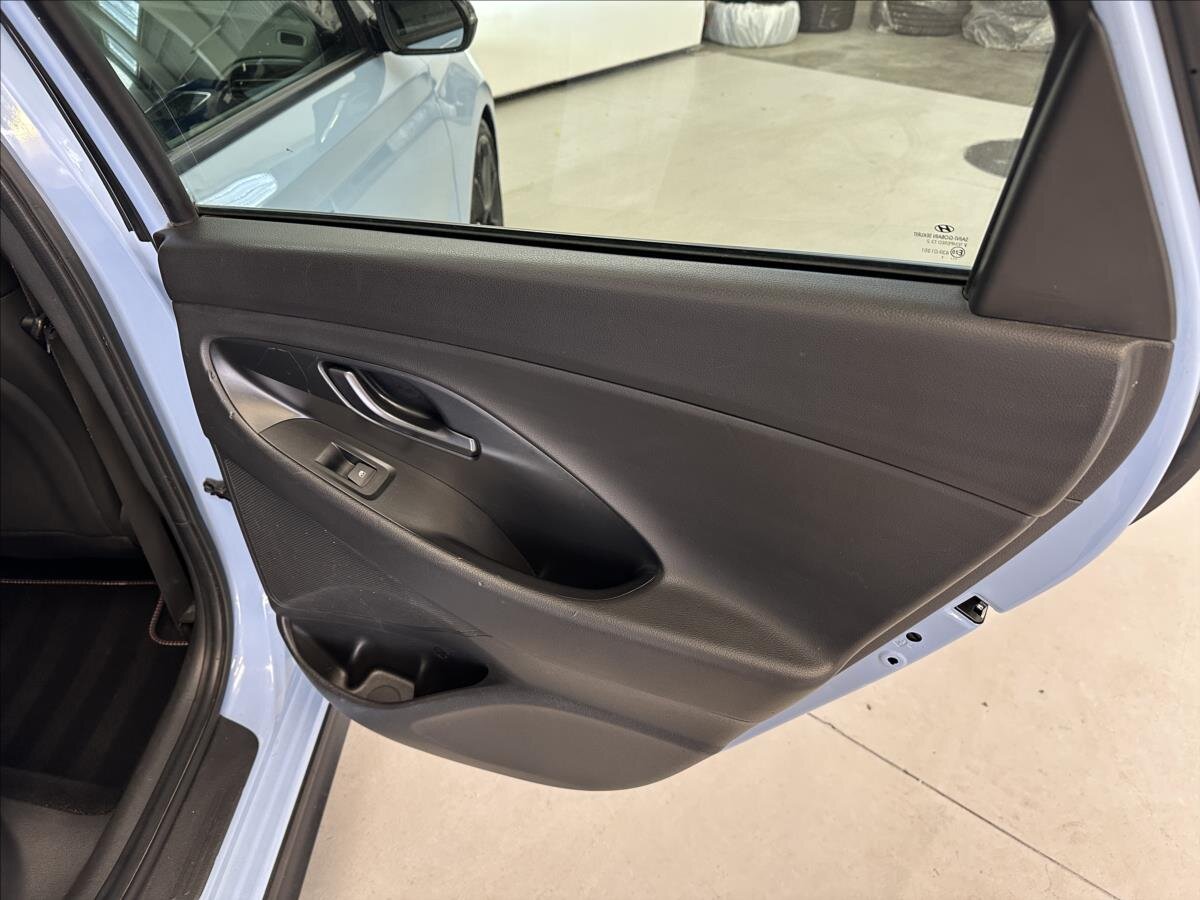 Hyundai i30 Hatchback 2,0 l 206 kw