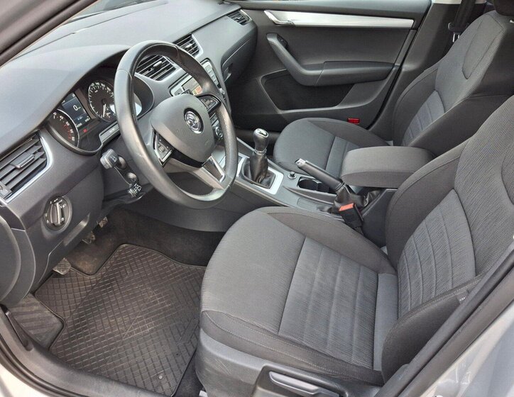 Škoda Octavia Kombi 2,0 l 110 kw