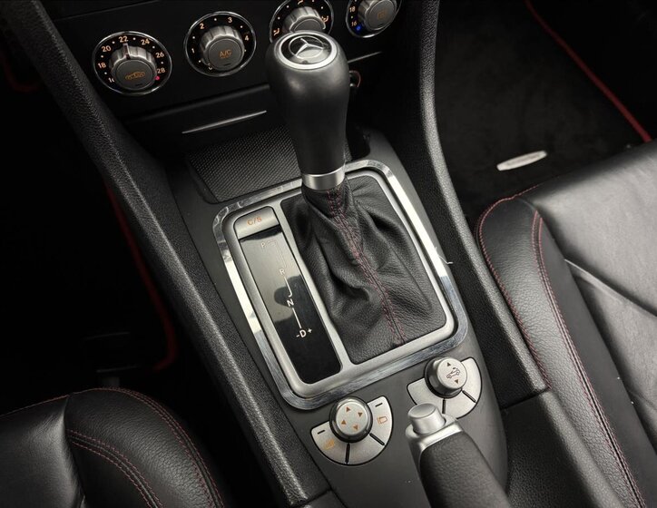 Mercedes-Benz SLK 25