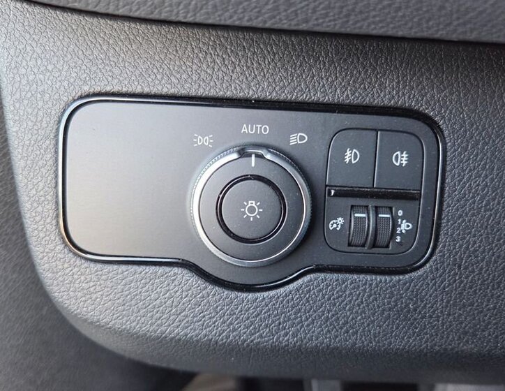 Mercedes-Benz Sprinter 16