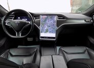 Tesla Model S Sedan / Limuzína 1,0 576 kw