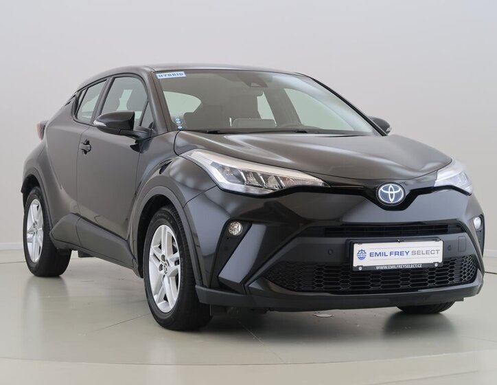 Toyota C-HR 3