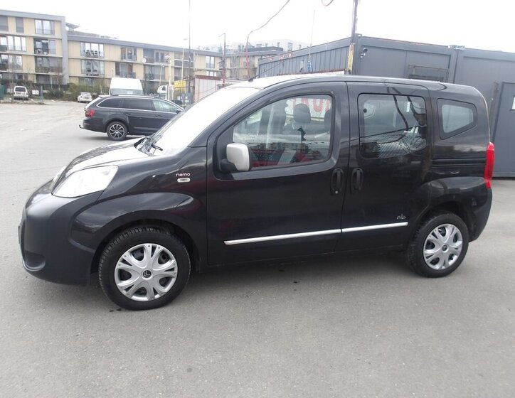 Peugeot Bipper Tepee Hatchback 1,4 l 54 kw
