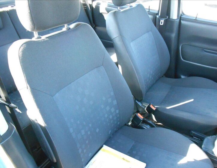 Opel Agila Hatchback 1,2 l 59 kw