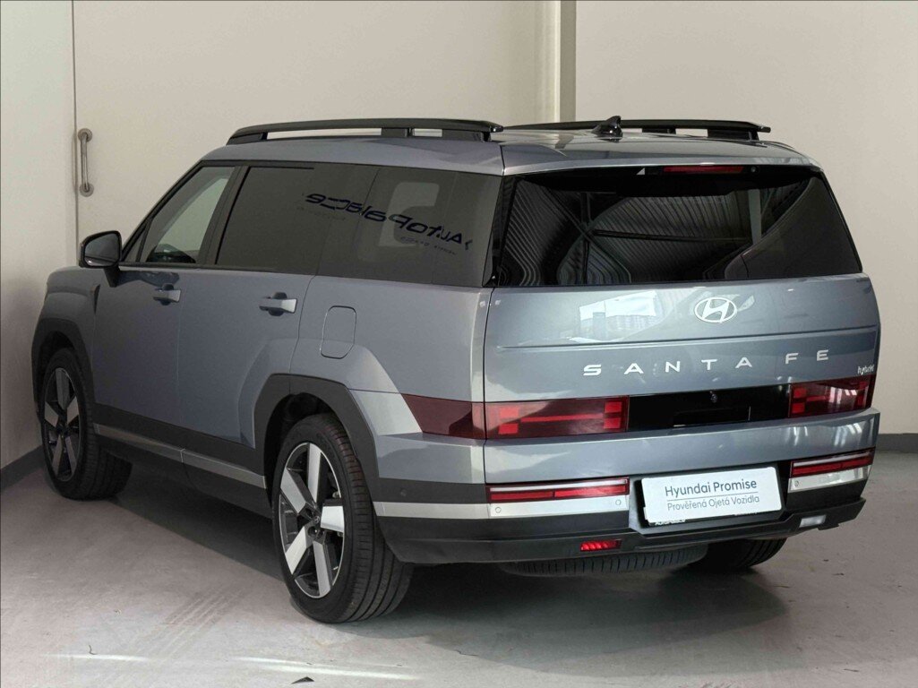 Hyundai Santa Fe SUV 1,6 l 158 kw